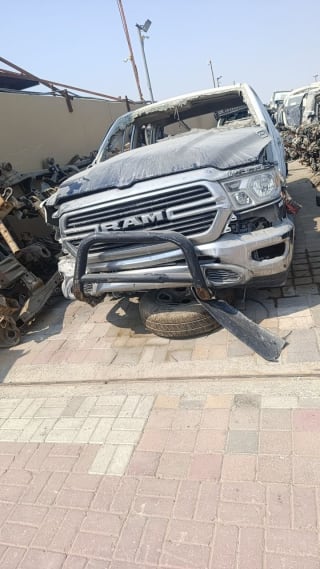 RAM 1500 (pickup) car for parts