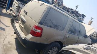 Ford Expedition (SUV) car for parts