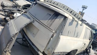 Cadillac Escalade (SUV) halfcut