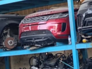 Land Rover Range Rover Evoque (SUV) halfcut