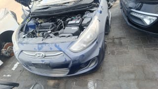 Hyundai Accent halfcut