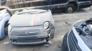 Fiat 500 (hatchback) halfcut