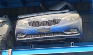 Kia Cerato (sedan) halfcut