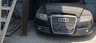 Audi A6 (sedan) halfcut