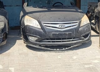 Hyundai Elantra (sedan) halfcut