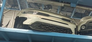 Kia Rio halfcut