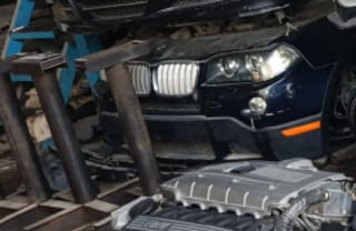 BMW X3 (SUV) halfcut