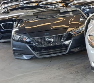 Nissan Sentra (sedan) halfcut