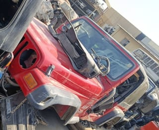 Jeep Wrangler (SUV) halfcut