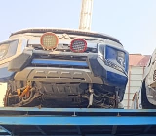 Mitsubishi L200 (pickup) halfcut