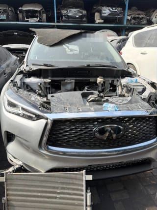 Infiniti QX50 (SUV) car for parts