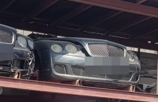 Bentley Continental Flying Spur (sedan) halfcut