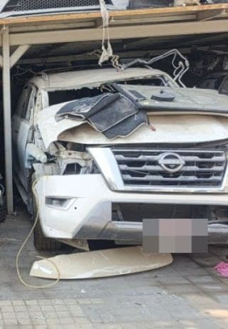 Nissan Patrol (SUV) car for parts