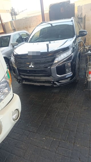 Mitsubishi ASX (SUV) car for parts