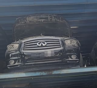 Infiniti QX60 (SUV) halfcut