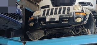 Jeep Liberty (SUV) halfcut