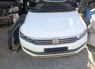 Volkswagen Passat (sedan) halfcut