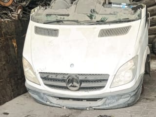 Mercedes-Benz Sprinter (van) halfcut