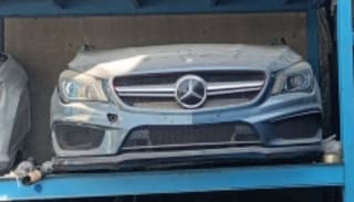 Mercedes-Benz CLA-Class halfcut