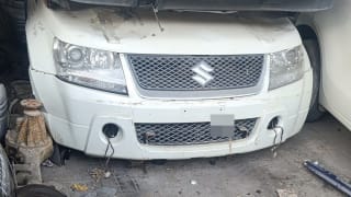 Suzuki Grand Vitara (SUV) halfcut