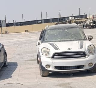 MINI Countryman (SUV) car for parts
