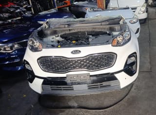 Kia Sportage (SUV) halfcut
