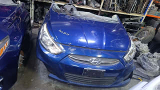 Hyundai Accent halfcut