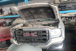 GMC Sierra 1500 (pickup) halfcut