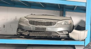 Kia Cerato halfcut