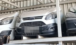 Ford Transit Custom (van) halfcut