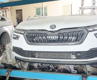 Skoda Kamiq (SUV) halfcut