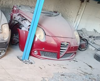 Alfa Romeo MiTo (hatchback) halfcut