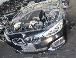 BMW 1-Series (hatchback) halfcut