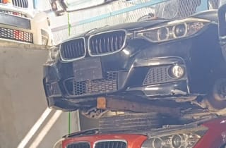 BMW 3-Series (sedan) halfcut