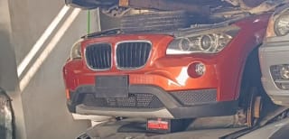 BMW X1 (SUV) halfcut