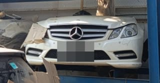 Mercedes-Benz E-Class Coupe (coupe) halfcut