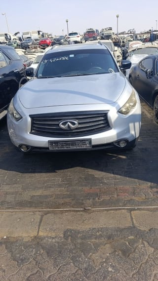Infiniti FX (SUV) car for parts