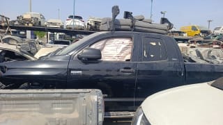 Toyota Tundra (pickup) car for parts