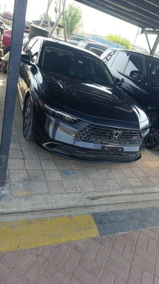 Honda Accord (sedan) car for parts