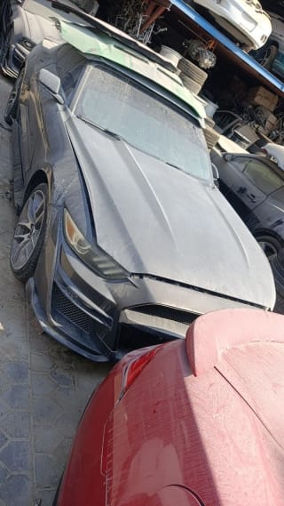 Ford Mustang (coupe) car for parts