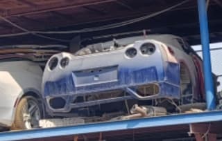 Nissan GT-R (coupe) halfcut