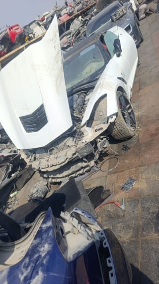 Chevrolet Corvette (coupe) car for parts