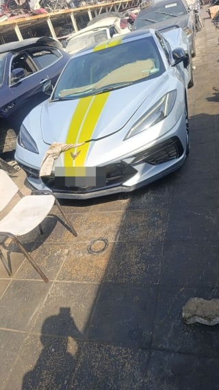 Chevrolet Corvette (coupe) car for parts