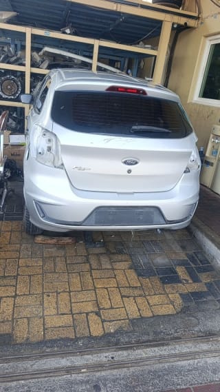 Ford Figo (hatchback) car for parts