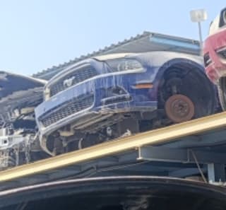 Ford Mustang (coupe) car for parts
