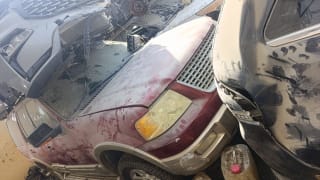 Ford Expedition (SUV) car for parts