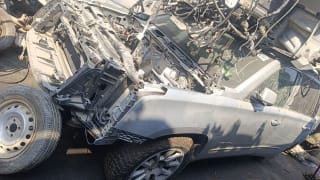 GMC Yukon Denali (SUV) car for parts