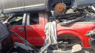 Ford F150 (pickup) car for parts