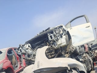 Ford F150 (pickup) halfcut