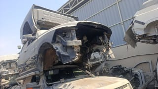 RAM 1500 (pickup) halfcut